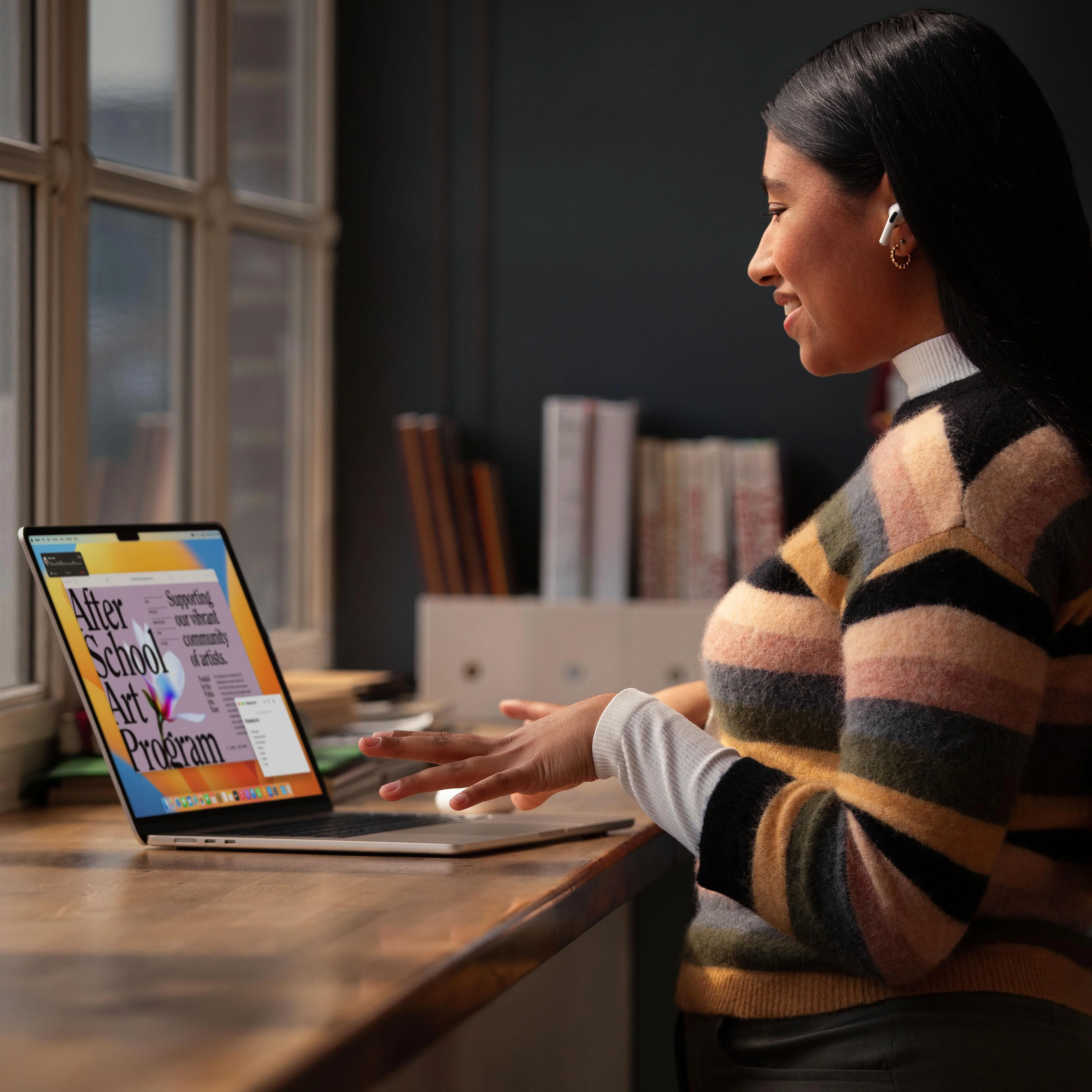 15-inch MacBook Air: Apple M2 chip with 8-core CPU and 10-core GPU, 512GB SSD - Space Grey - Image 11